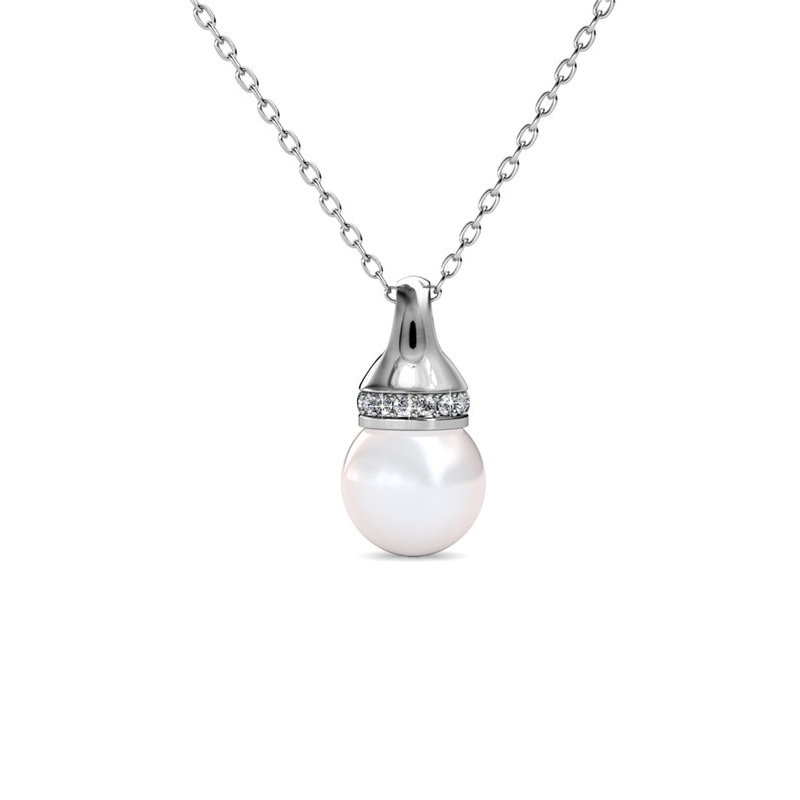 Small MOQ Korean Version Of The Niche Design Sense Collarbone Chain Pearl Necklace Brass Pendant Fashion Necklace