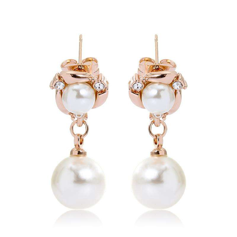 Factory Price Romantic Fresh Pearl WhiteGold plated stud Earrings Beautiful Fashion Women Gift Jewelry Manufacturer